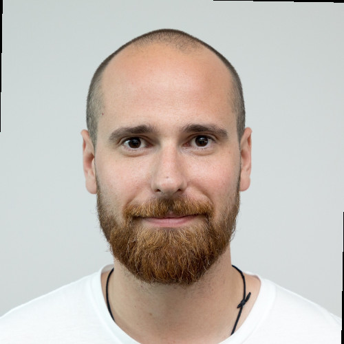 Adam Louca.jfif